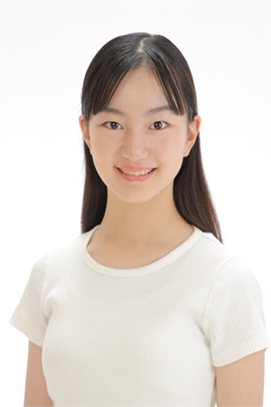 鈴木彩音（ここにも必ず書いてください）